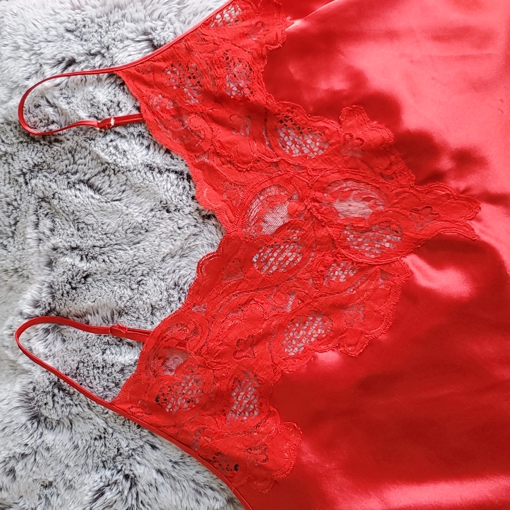 Victoria's Secret Gold Tag Red Satin Lace Slip